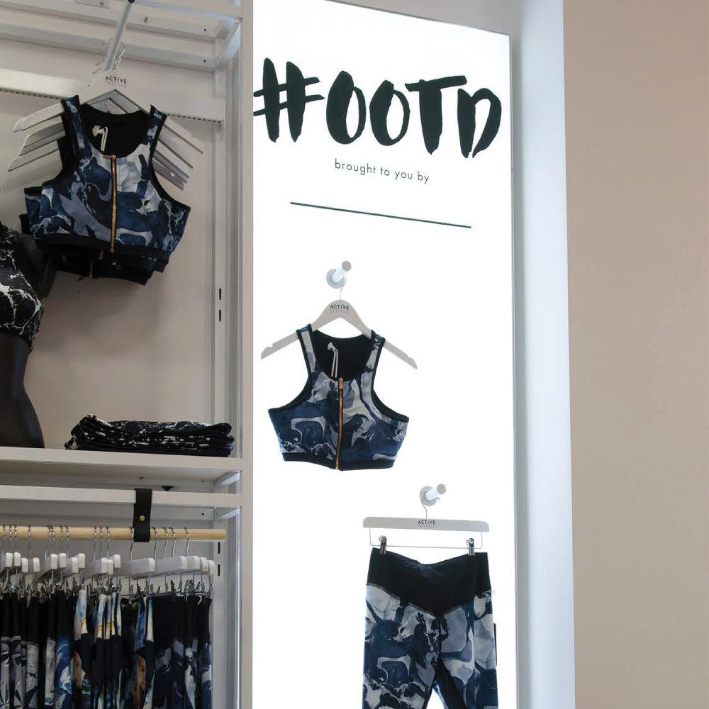 magnetic product display retail lightbox