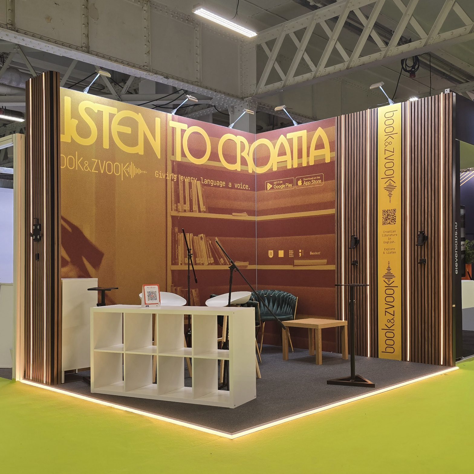 Book & Zvook Custom Exhibition Stand