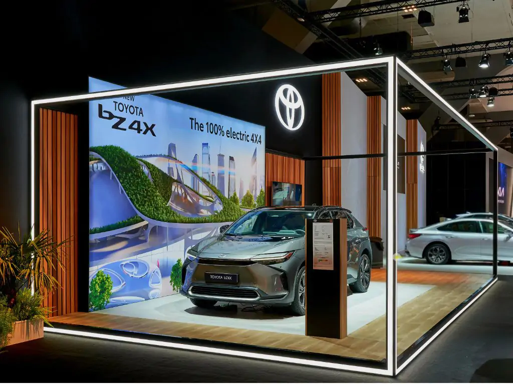 Modular exhibition stand with Architectural Framework and integrated LED Lighting